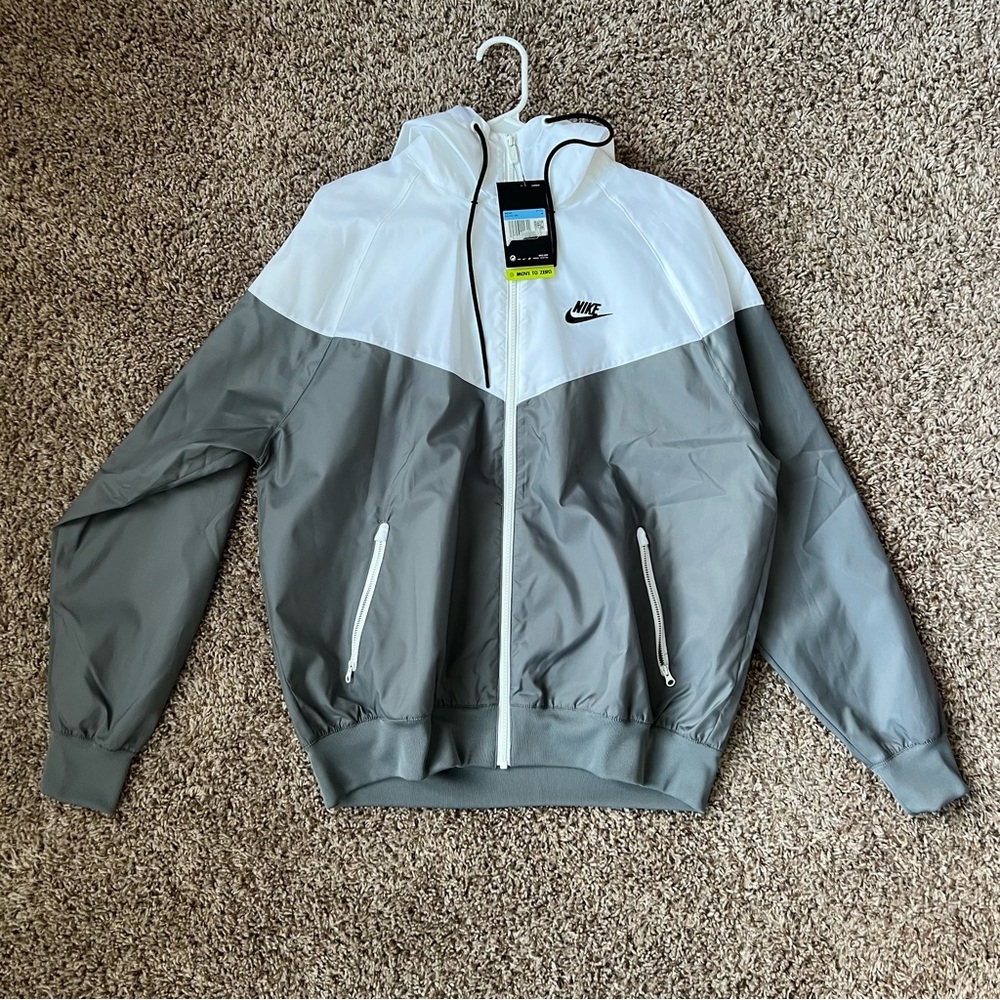 Men’s Nike Windbreaker Full Zip Jacket